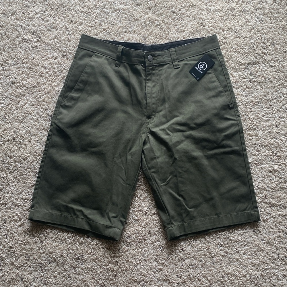 Volcom Shorts - NWT